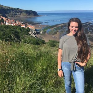 Meet your Posher, Gabriella